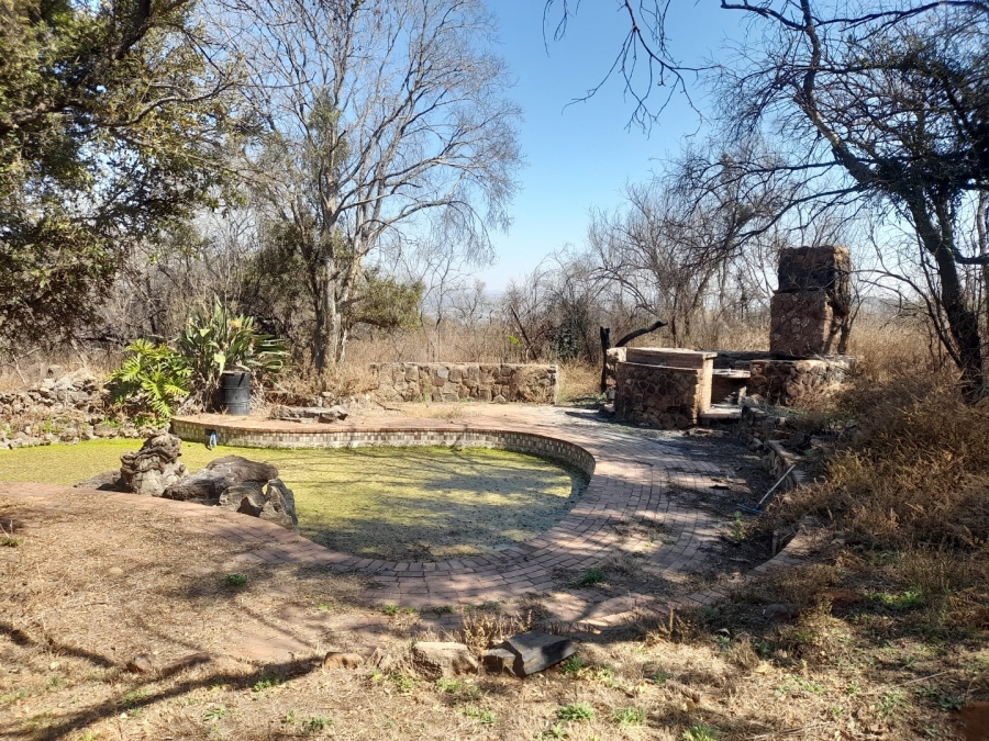 Commercial Property for Sale in Roodekrans Gauteng