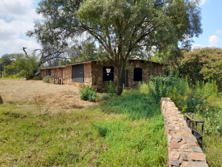 Commercial Property for Sale in Roodekrans Gauteng