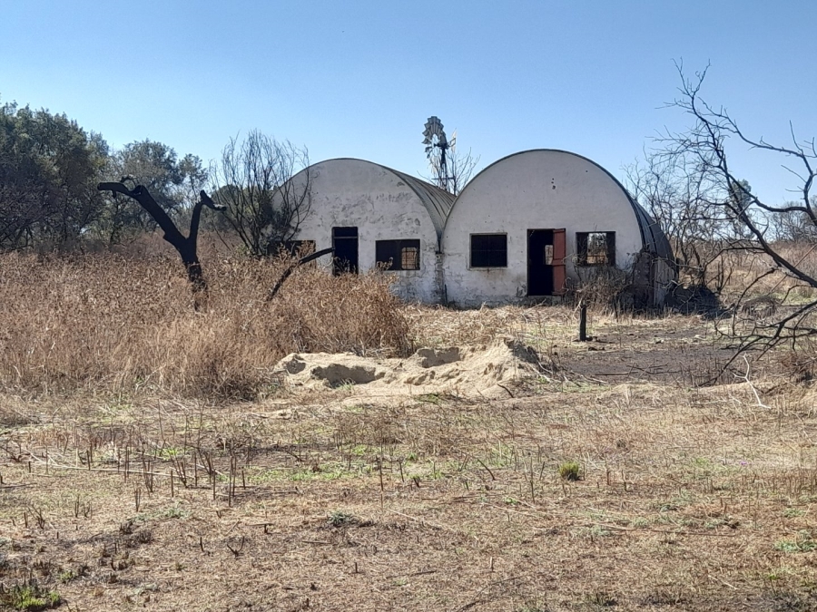 Commercial Property for Sale in Roodekrans Gauteng