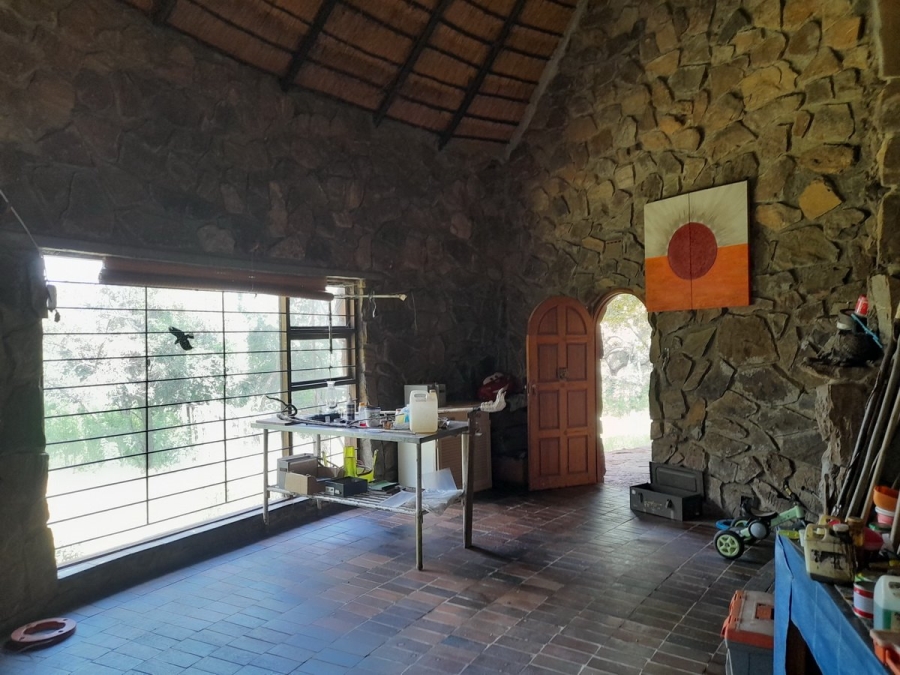 Commercial Property for Sale in Roodekrans Gauteng