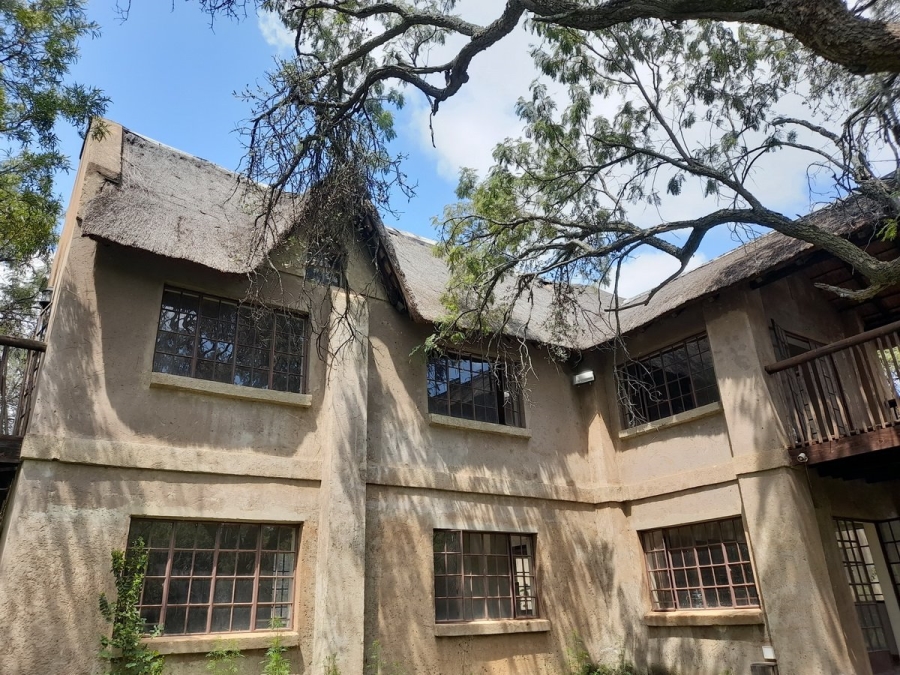 Commercial Property for Sale in Roodekrans Gauteng
