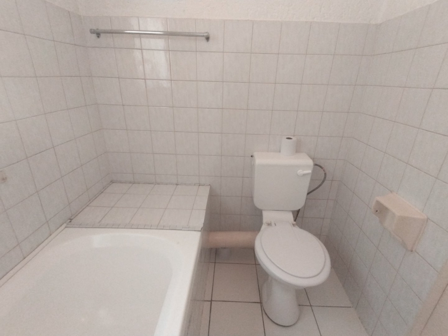 1 Bedroom Property for Sale in Observatory Gauteng