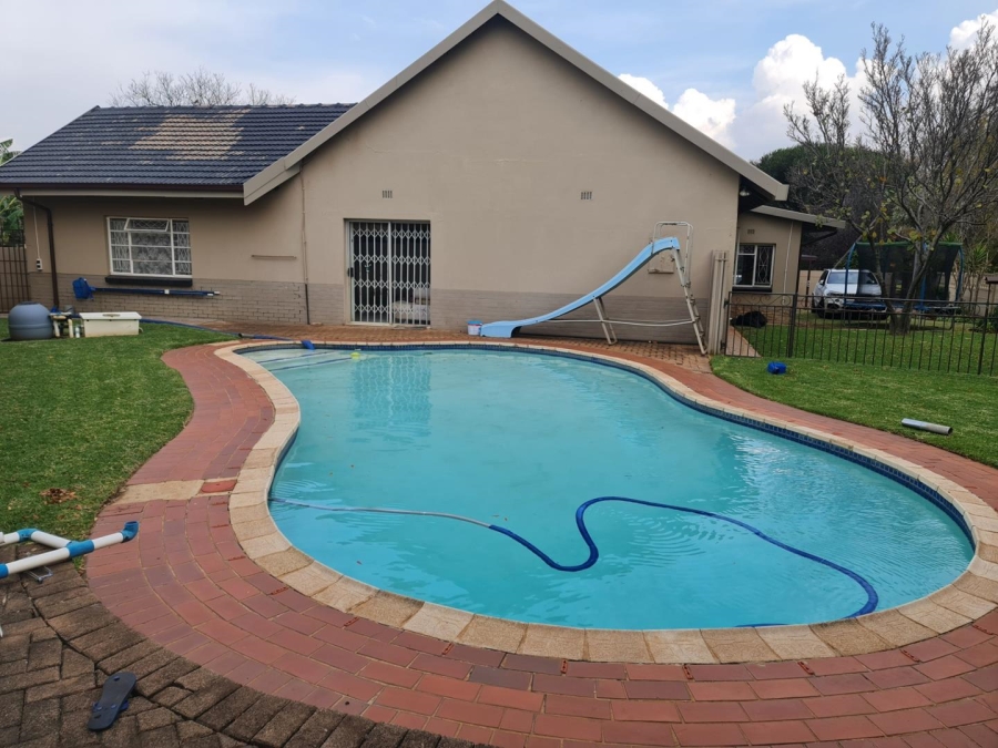 To Let 3 Bedroom Property for Rent in Parkdene Gauteng