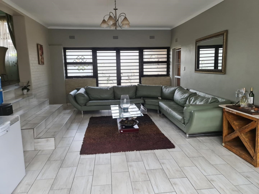 To Let 3 Bedroom Property for Rent in Parkdene Gauteng