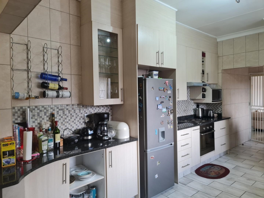 To Let 3 Bedroom Property for Rent in Parkdene Gauteng