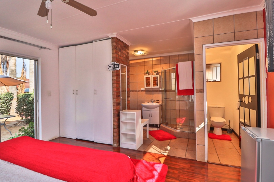 3 Bedroom Property for Sale in Glen Marais Gauteng