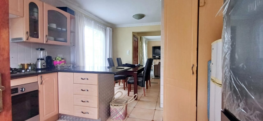 To Let 3 Bedroom Property for Rent in Verwoerdpark Gauteng