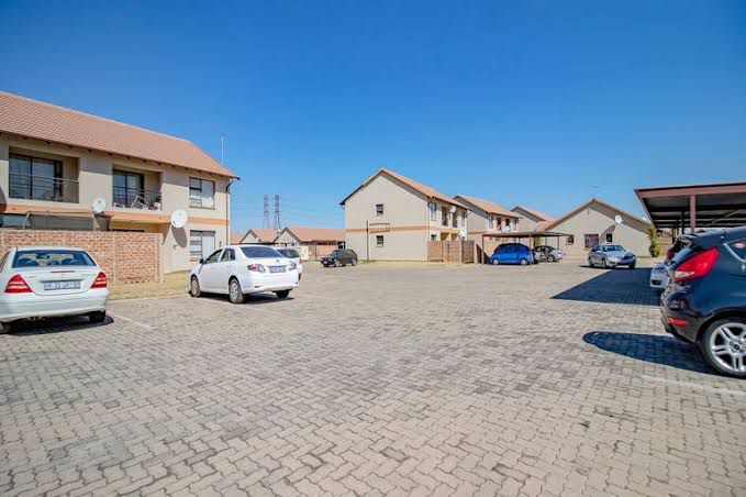 To Let 2 Bedroom Property for Rent in Parkrand Gauteng