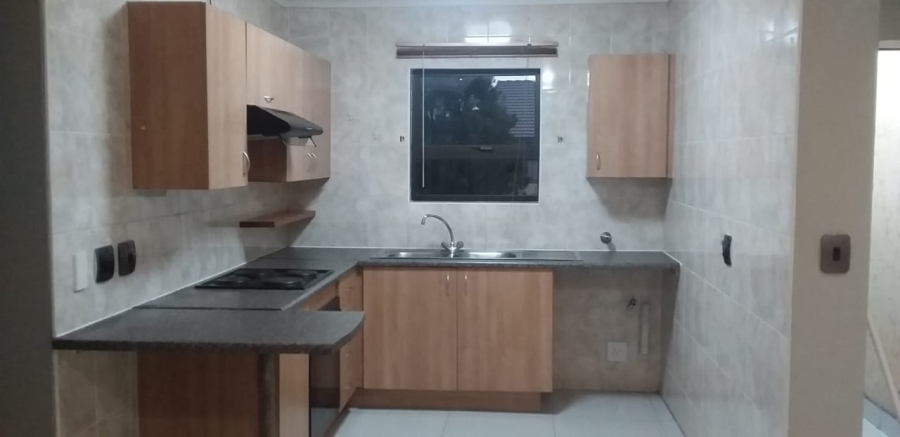To Let 2 Bedroom Property for Rent in Parkrand Gauteng