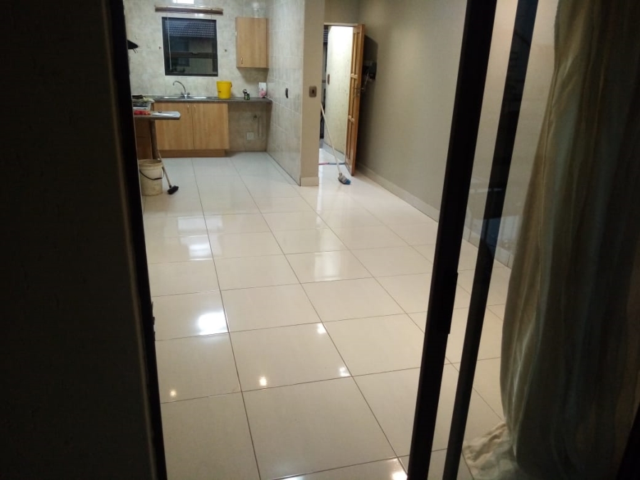 To Let 2 Bedroom Property for Rent in Parkrand Gauteng