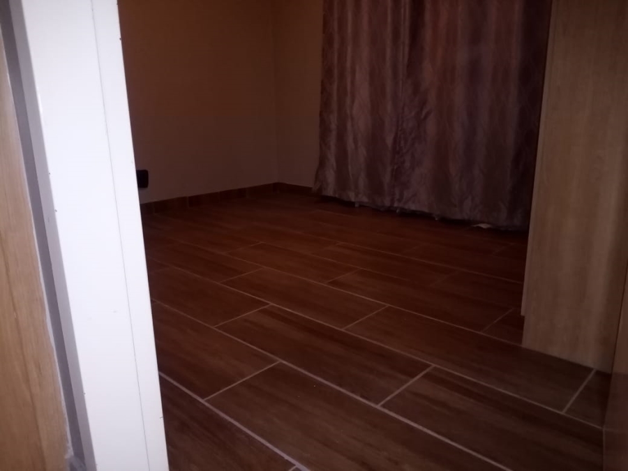 To Let 2 Bedroom Property for Rent in Parkrand Gauteng