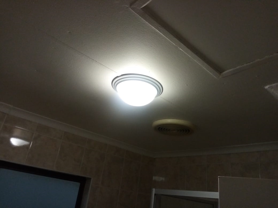 To Let 2 Bedroom Property for Rent in Parkrand Gauteng