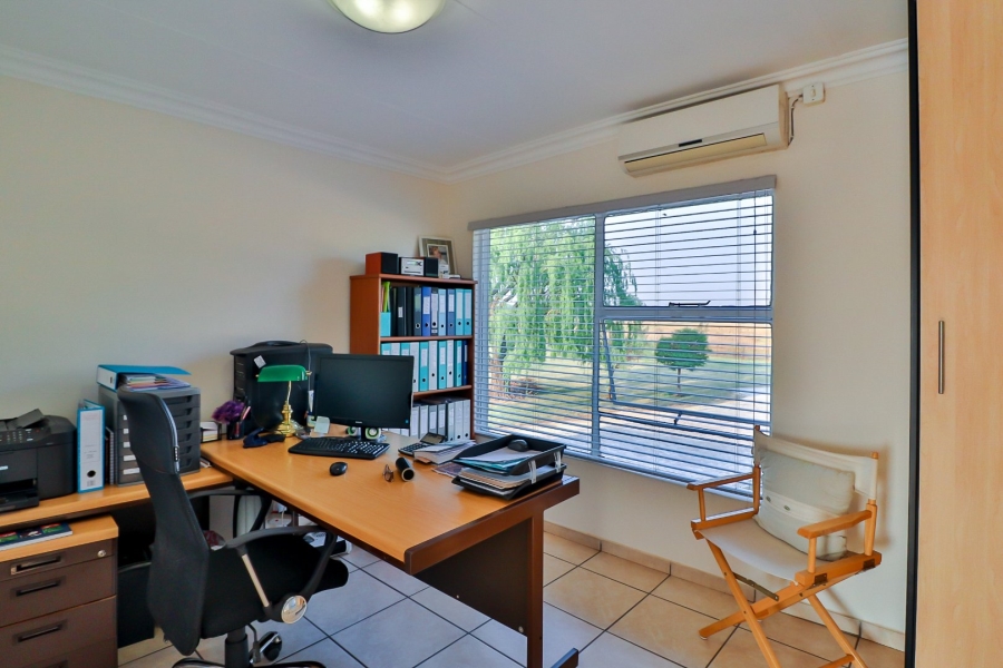 Commercial Property for Sale in Waterval Gauteng