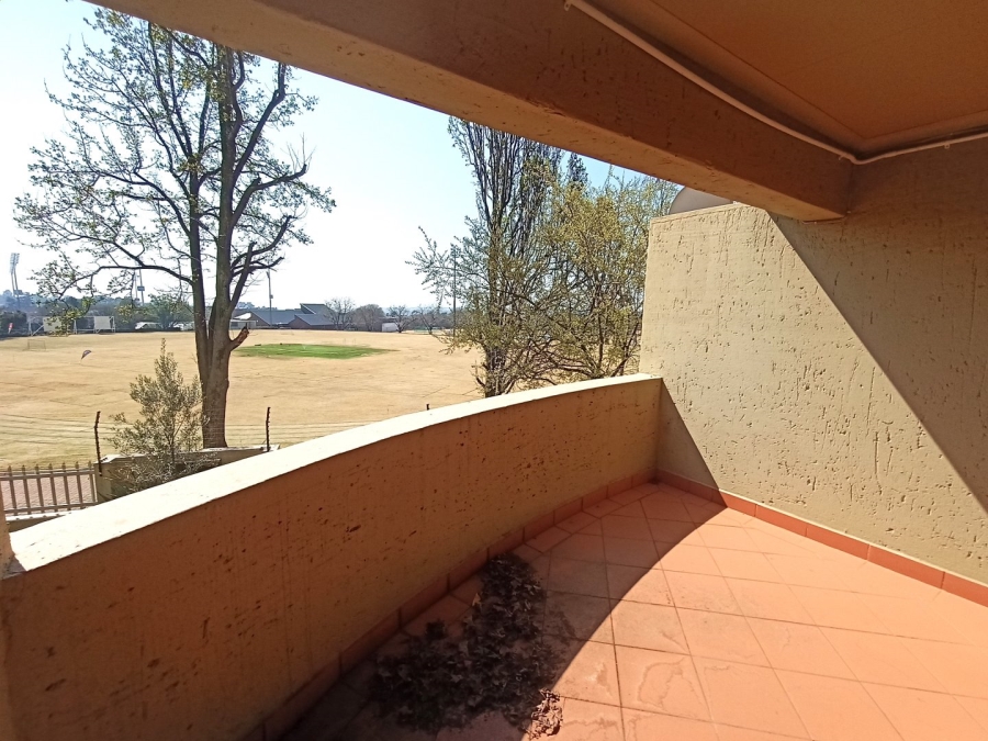 2 Bedroom Property for Sale in Illovo Gauteng