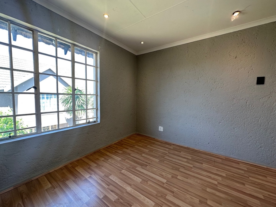 To Let 3 Bedroom Property for Rent in Bassonia Gauteng