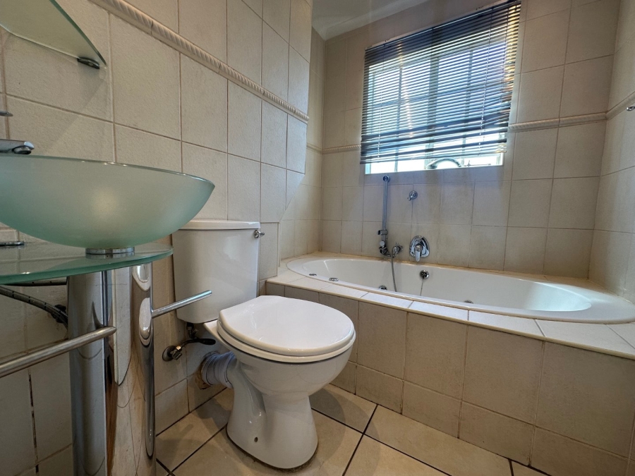 To Let 3 Bedroom Property for Rent in Bassonia Gauteng
