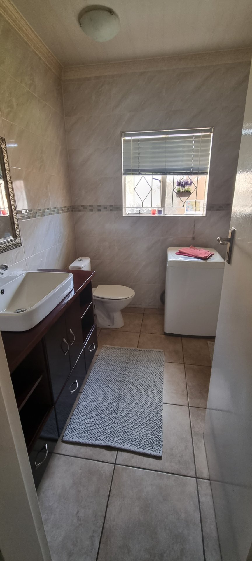 To Let 3 Bedroom Property for Rent in Crystal Park Gauteng