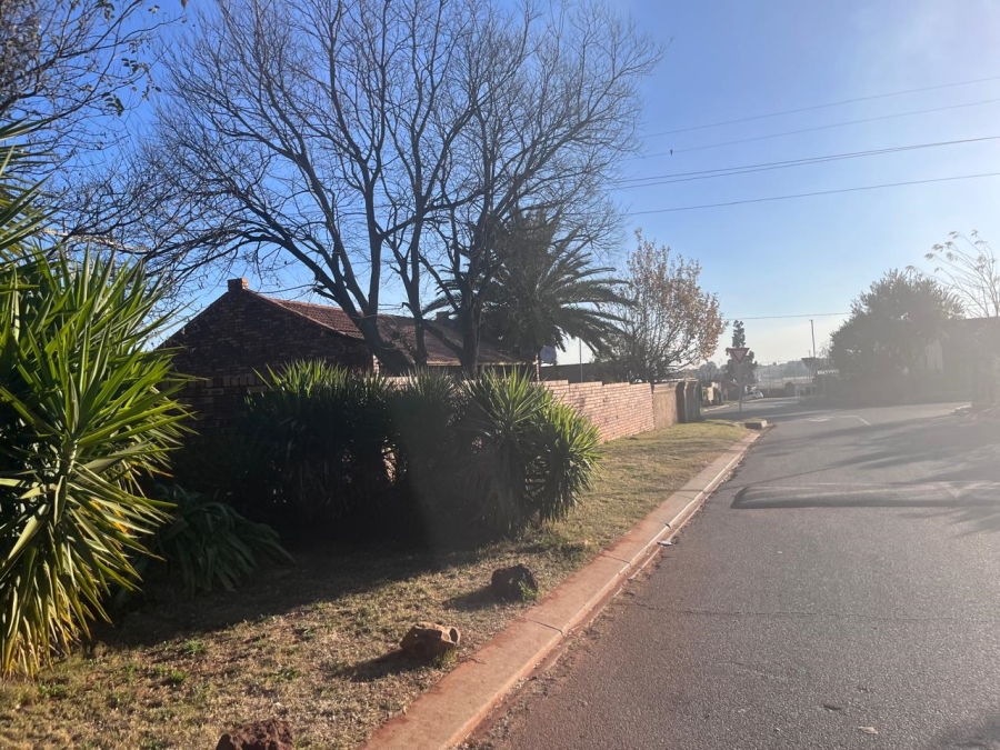 3 Bedroom Property for Sale in Eldorado Park Gauteng