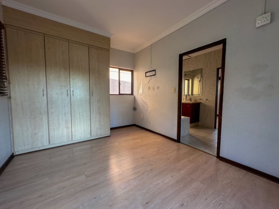 To Let 3 Bedroom Property for Rent in Bassonia Estate Gauteng