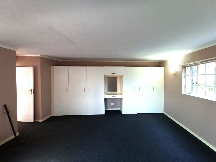 To Let 1 Bedroom Property for Rent in Lyndhurst Gauteng