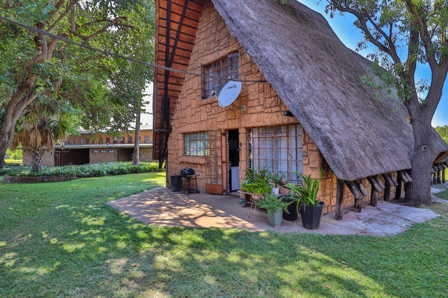 Commercial Property for Sale in Vasfontein AH Gauteng