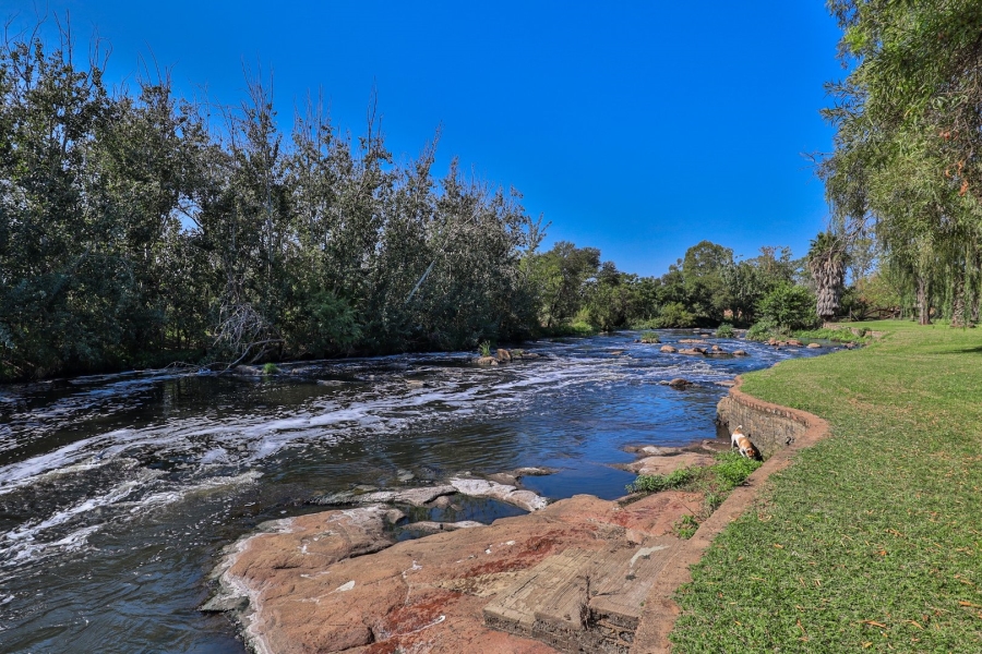 Commercial Property for Sale in Vasfontein AH Gauteng