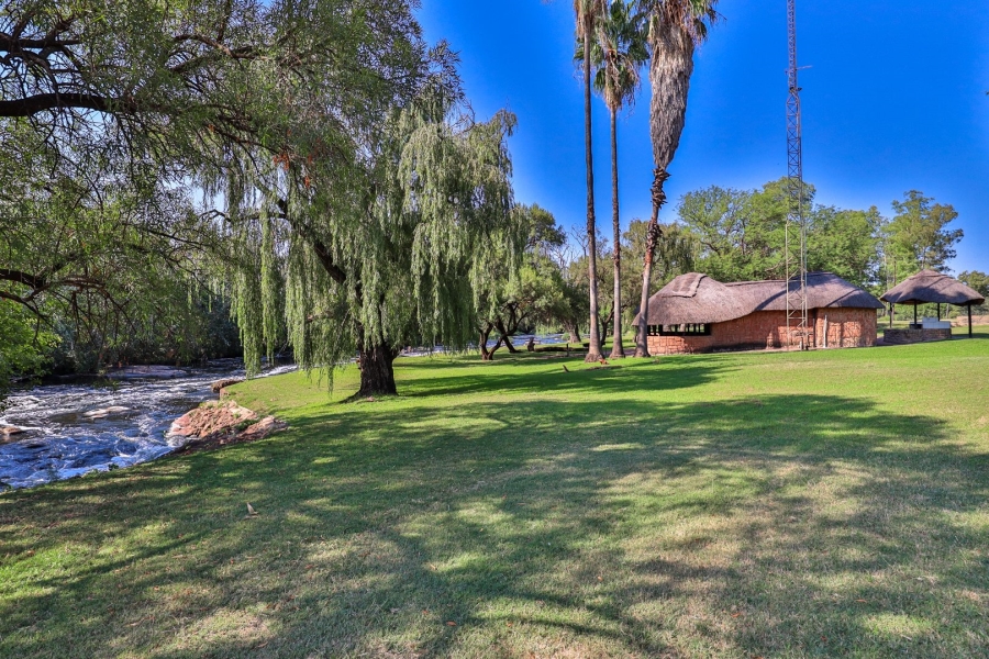 Commercial Property for Sale in Vasfontein AH Gauteng