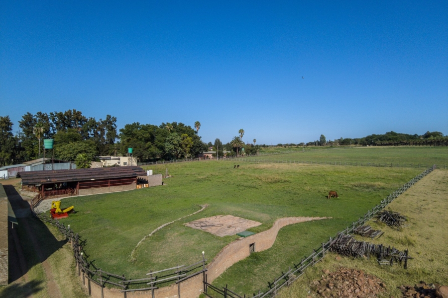 Commercial Property for Sale in Vasfontein AH Gauteng