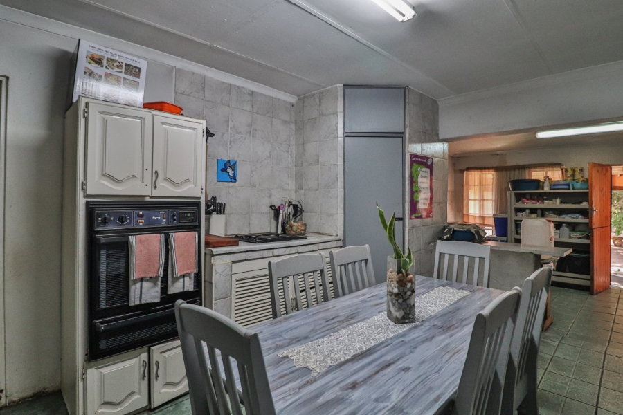 Commercial Property for Sale in Lusthof Gauteng