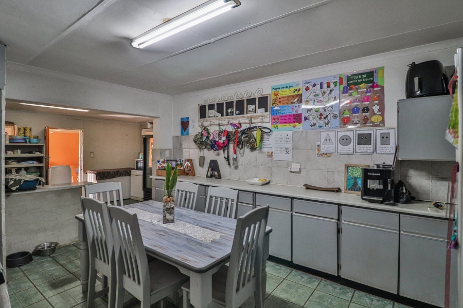 Commercial Property for Sale in Lusthof Gauteng