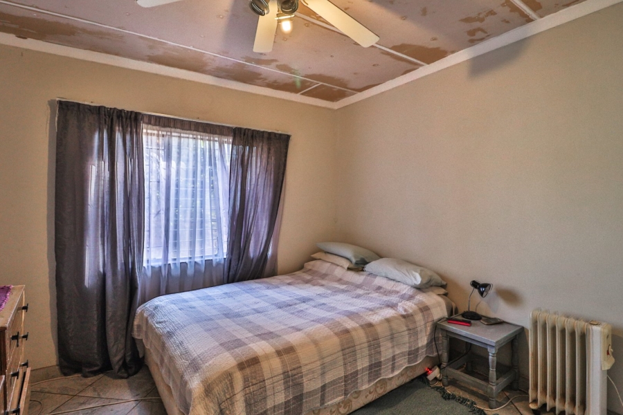 Commercial Property for Sale in Lusthof Gauteng