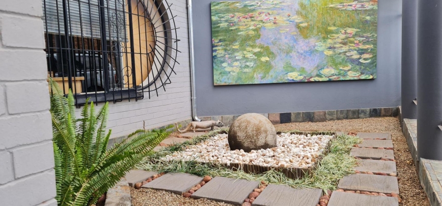 Commercial Property for Sale in New Redruth Gauteng