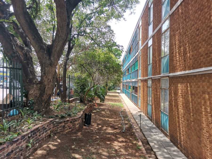 Commercial Property for Sale in Tileba Gauteng