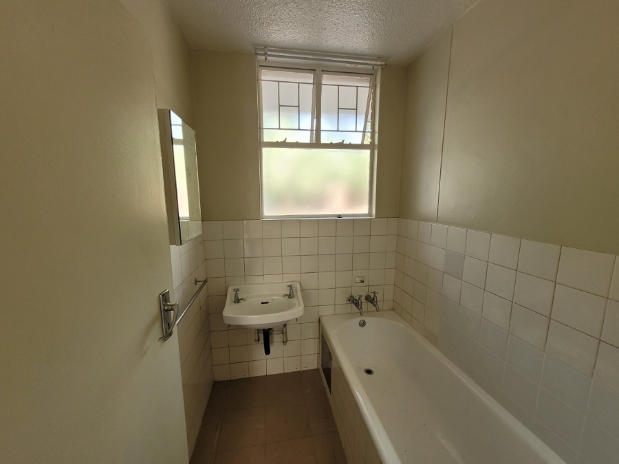 1 Bedroom Property for Sale in Pretoria Gauteng
