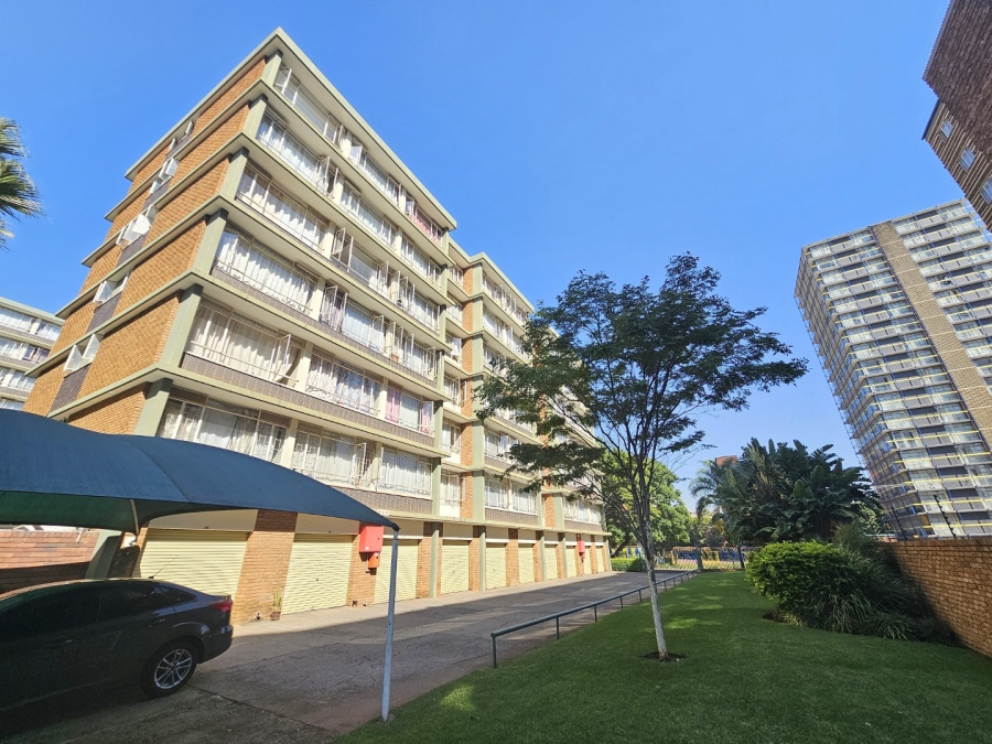 1 Bedroom Property for Sale in Pretoria Gauteng