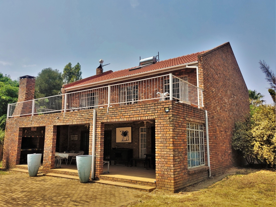 5 Bedroom Property for Sale in Rayton Gauteng