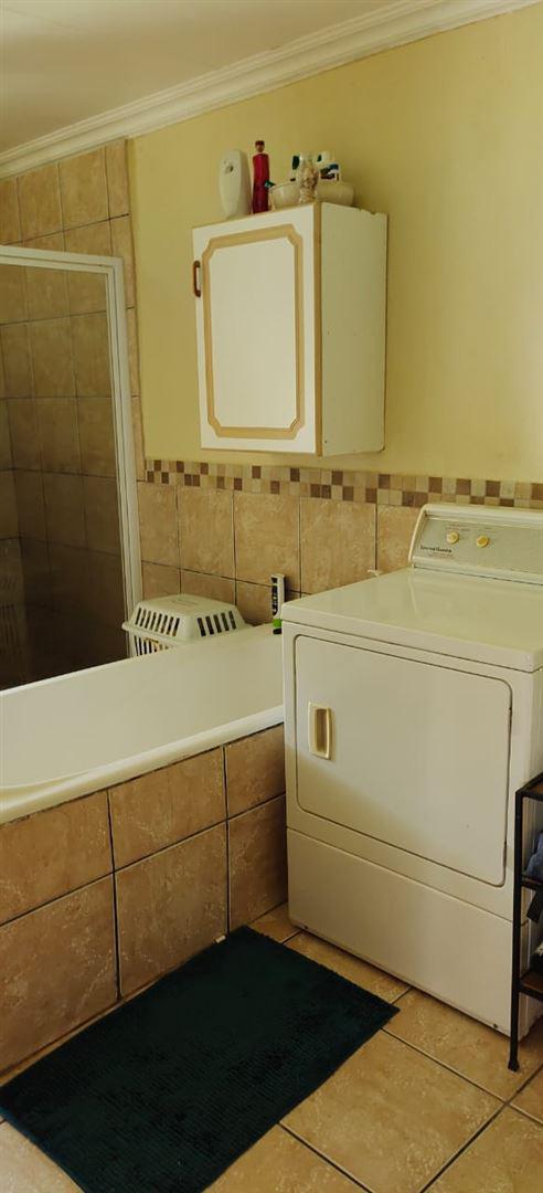 11 Bedroom Property for Sale in Vaalbank Gauteng