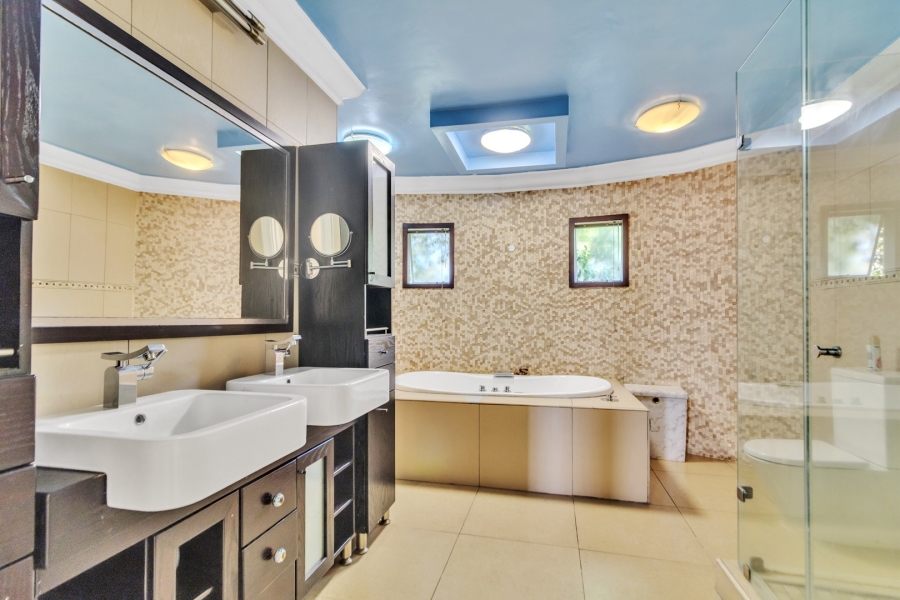 4 Bedroom Property for Sale in Dainfern Golf Estate Gauteng