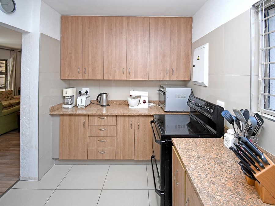 1 Bedroom Property for Sale in Parkmore Gauteng