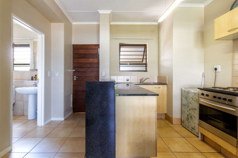 1 Bedroom Property for Sale in Sunninghill Gauteng