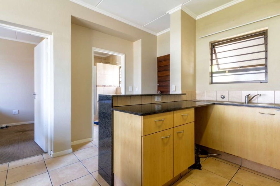 1 Bedroom Property for Sale in Sunninghill Gauteng