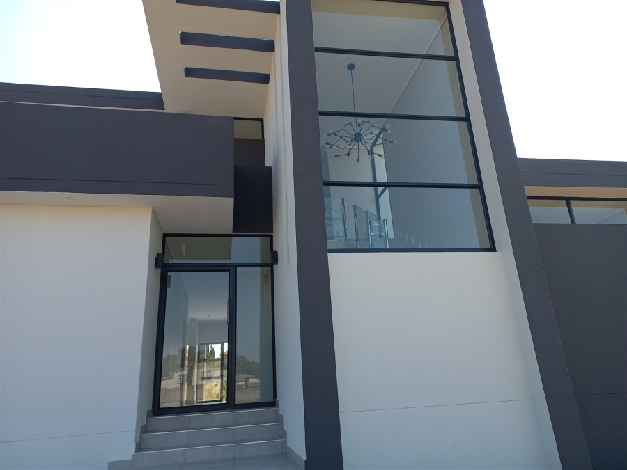 3 Bedroom Property for Sale in Kengies Gauteng
