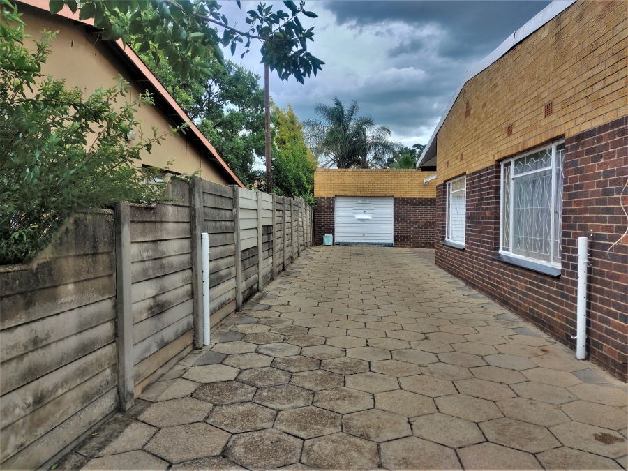 4 Bedroom Property for Sale in Rayton Gauteng