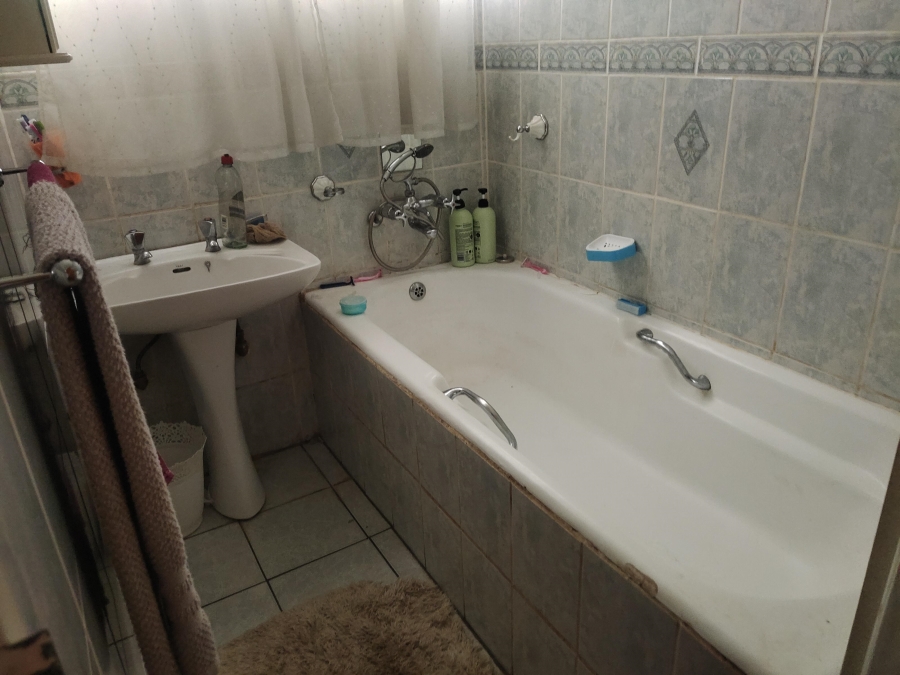 4 Bedroom Property for Sale in Rayton Gauteng