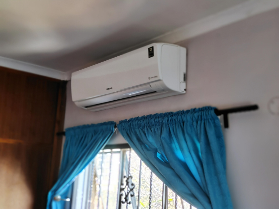 8 Bedroom Property for Sale in Rayton Gauteng