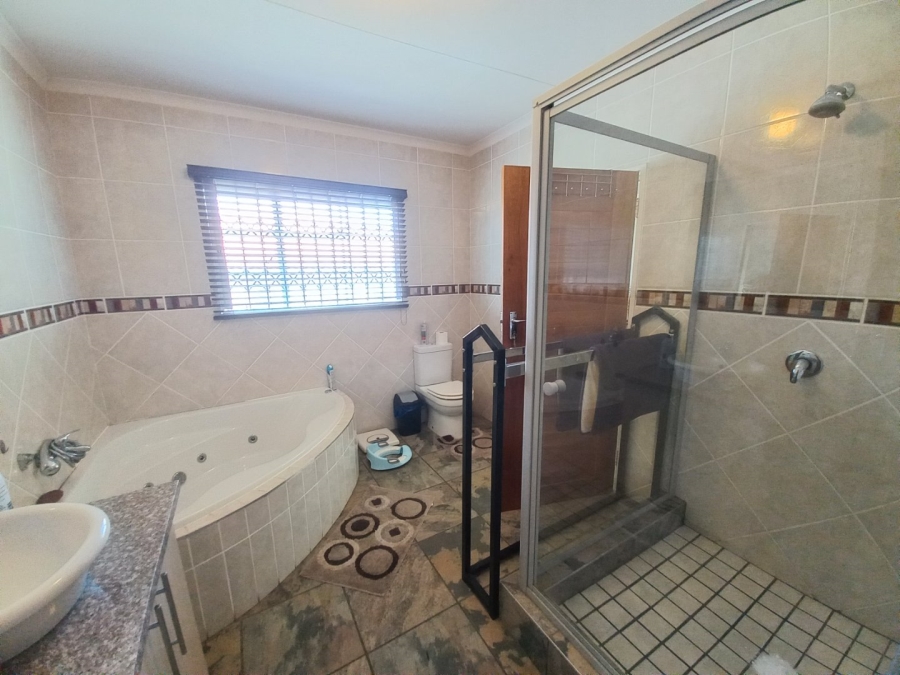 3 Bedroom Property for Sale in Ardenwold SH Gauteng