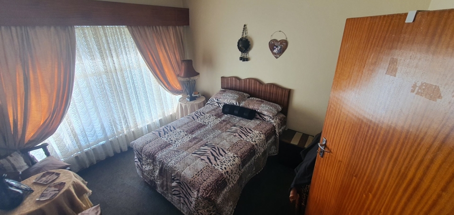 3 Bedroom Property for Sale in Flora Gardens Gauteng