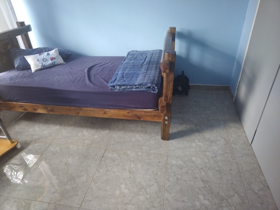 4 Bedroom Property for Sale in Lamontpark Gauteng