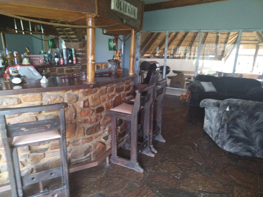 4 Bedroom Property for Sale in Lamontpark Gauteng