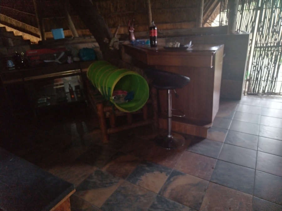 4 Bedroom Property for Sale in Lamontpark Gauteng